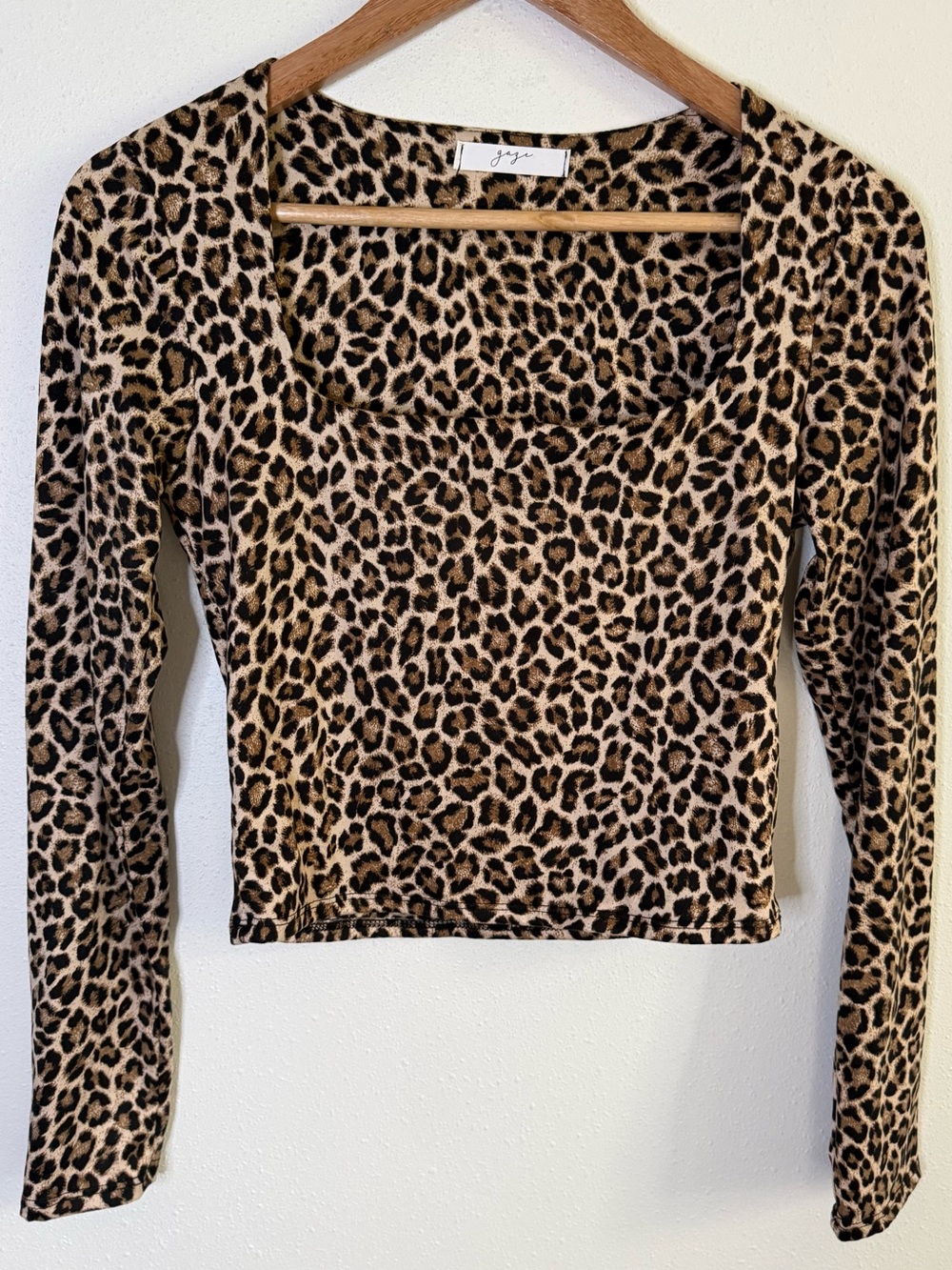 Gypsies & Moondust Leopard Print Long Sleeve Crop Top Fitted Stretch M